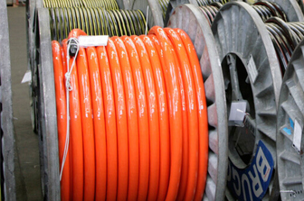 Kako učinkovito zmanjšati hitrost staranja industrijskih nadzornih kablov?
